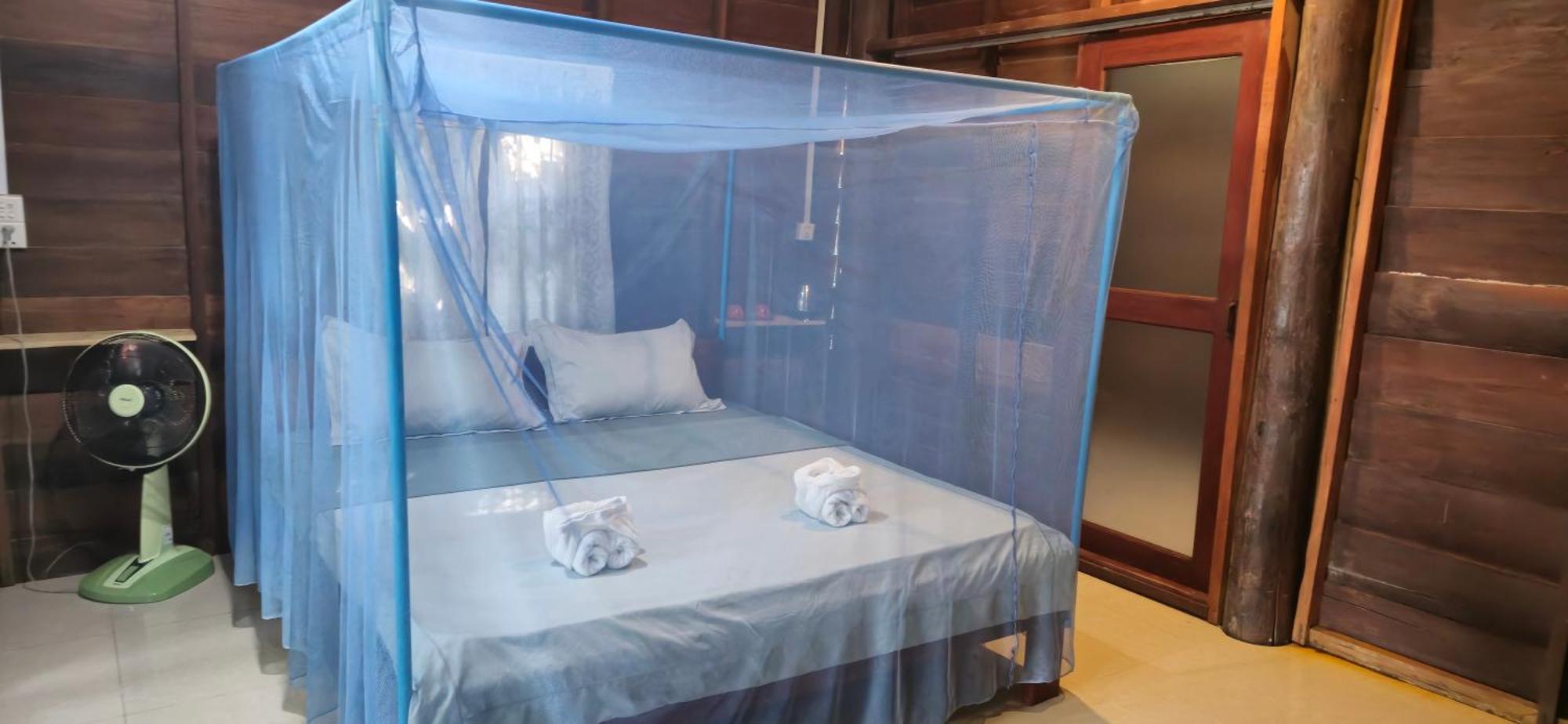 Sambath Sakseth Bungalow Kaoh Touch Exteriör bild